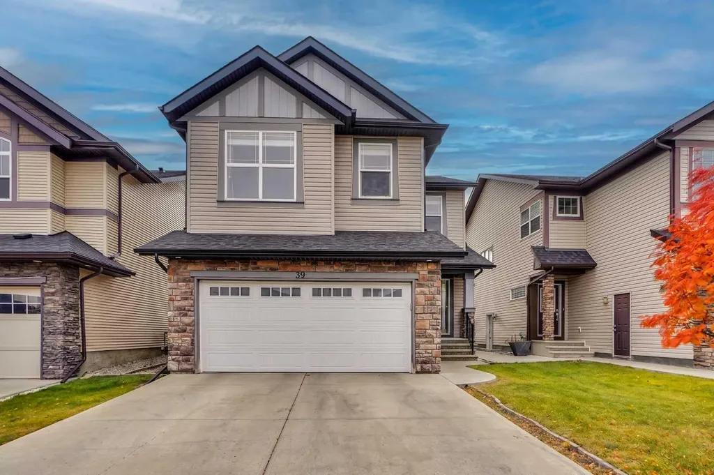 39 Skyview Shores Rise NE Calgary AB T3N 0C8