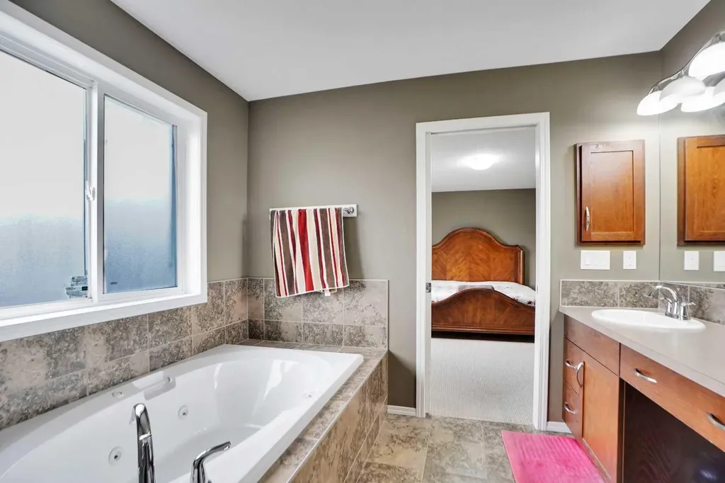 39 Skyview Shores Rise NE Calgary AB T3N 0C8