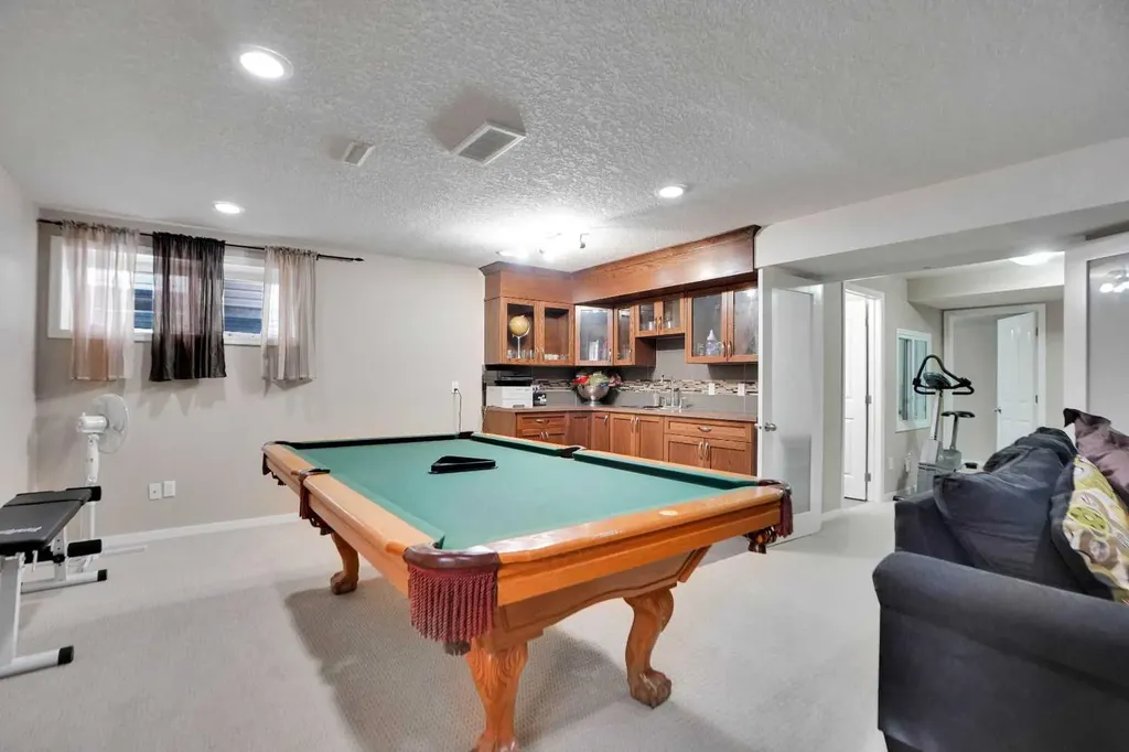 39 Skyview Shores Rise NE Calgary AB T3N 0C8