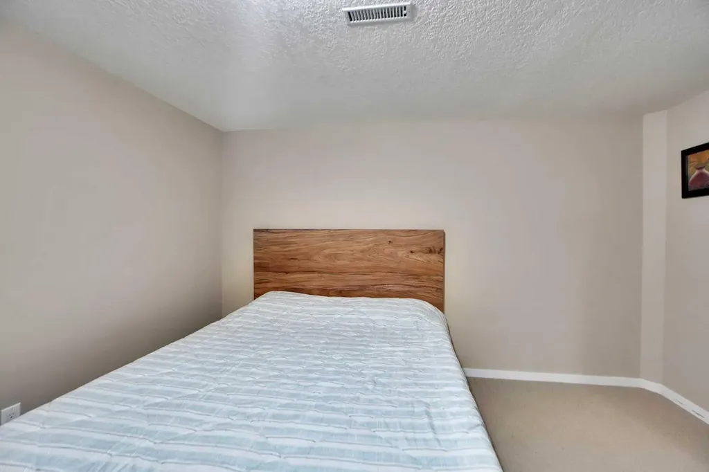 39 Skyview Shores Rise NE Calgary AB T3N 0C8