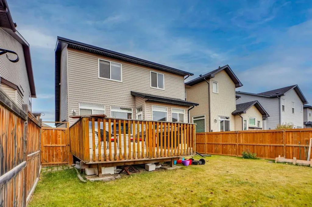 39 Skyview Shores Rise NE Calgary AB T3N 0C8
