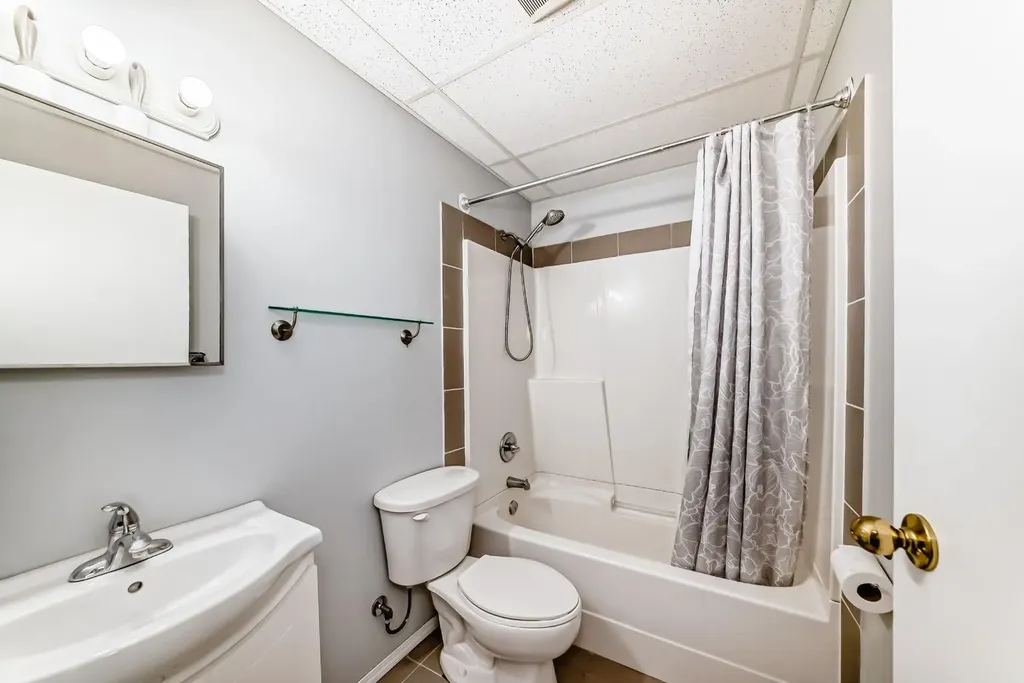 118 Bridleridge Way SW Calgary AB T2Y4K8