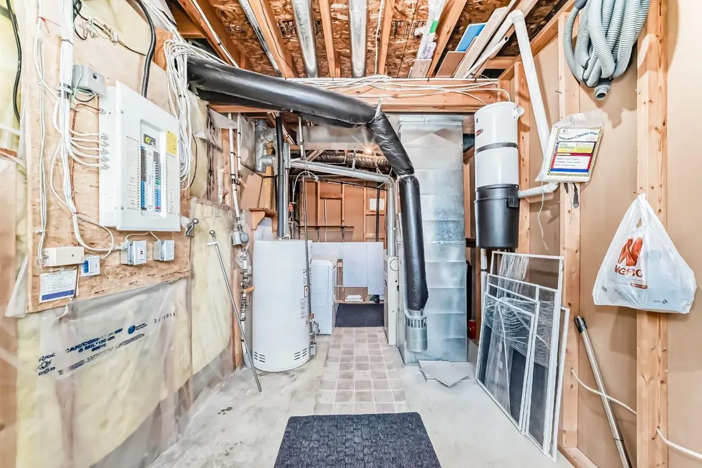 118 Bridleridge Way SW Calgary AB T2Y4K8