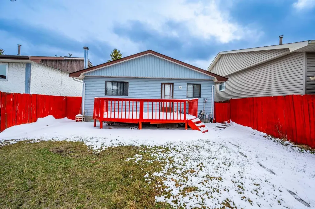356 Falmere Road NE Calgary AB T3J2Z4