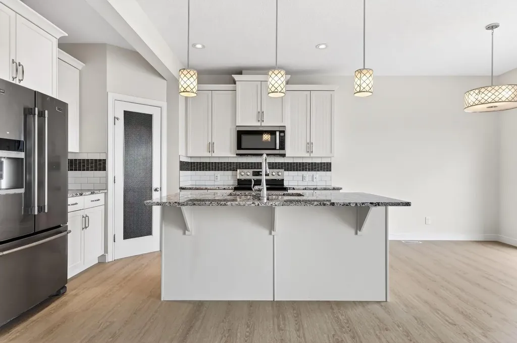 123 Evanscrest Way NW Calgary AB T3P 0S3