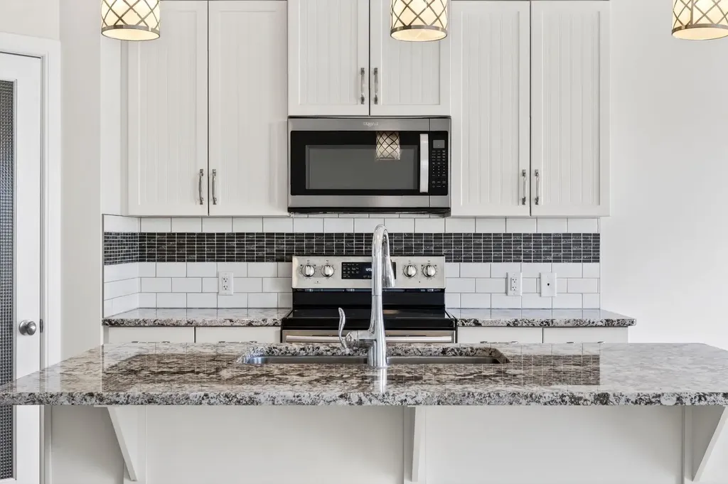 123 Evanscrest Way NW Calgary AB T3P 0S3