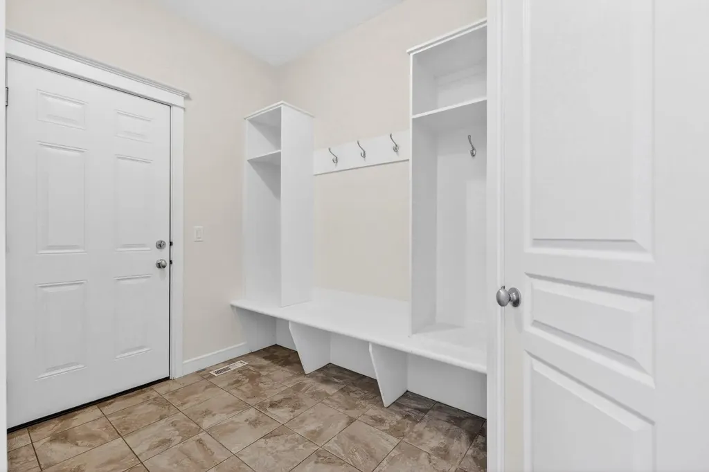 123 Evanscrest Way NW Calgary AB T3P 0S3