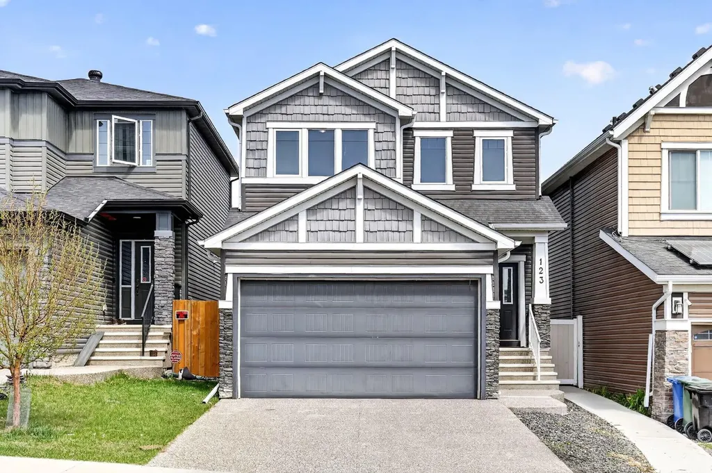 123 Evanscrest Way NW Calgary AB T3P 0S3