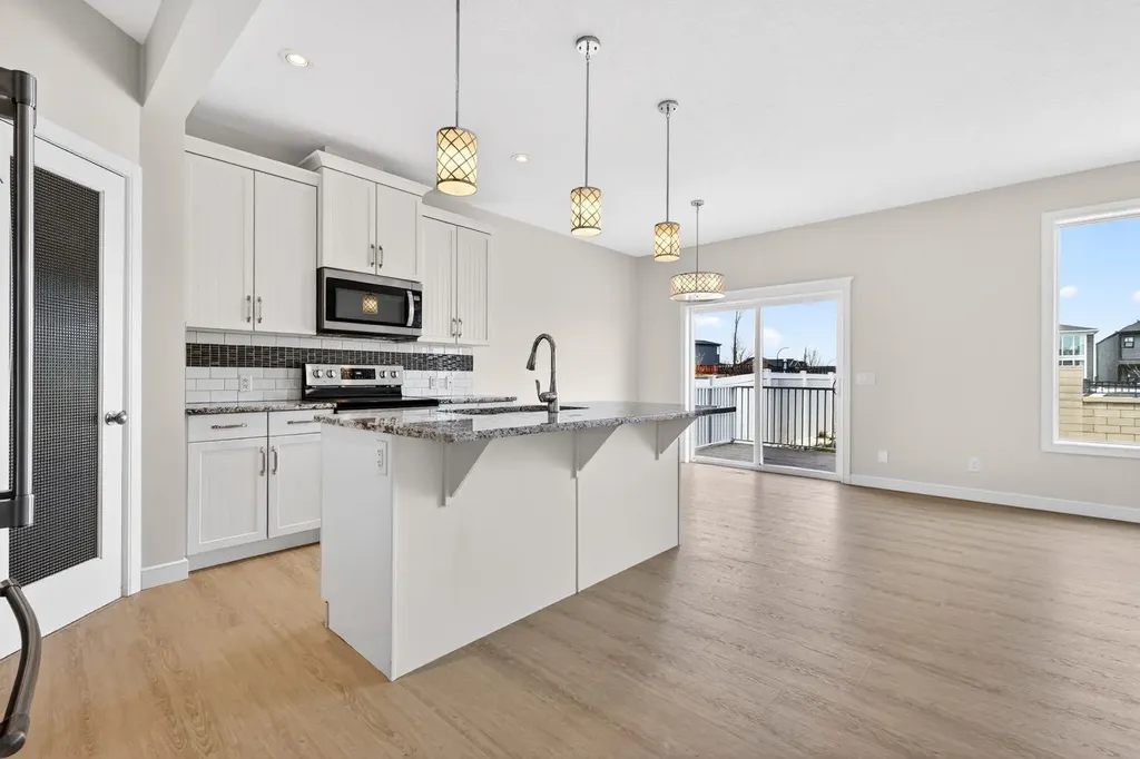 123 Evanscrest Way NW Calgary AB T3P 0S3