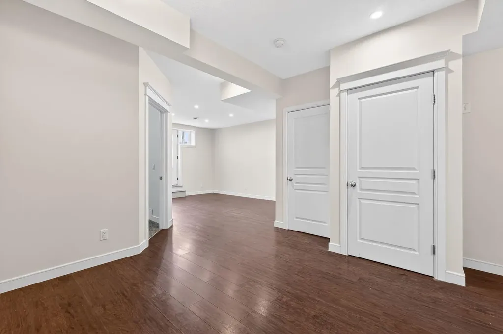 123 Evanscrest Way NW Calgary AB T3P 0S3