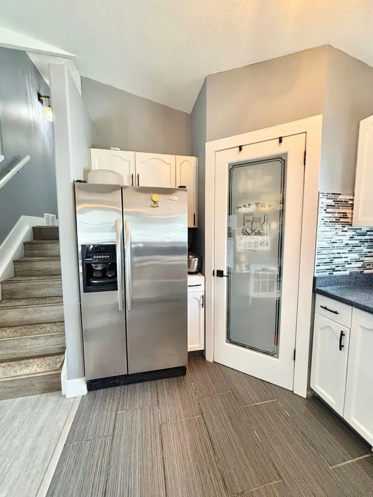8128 95 Street Grande Prairie AB T8V 7G3