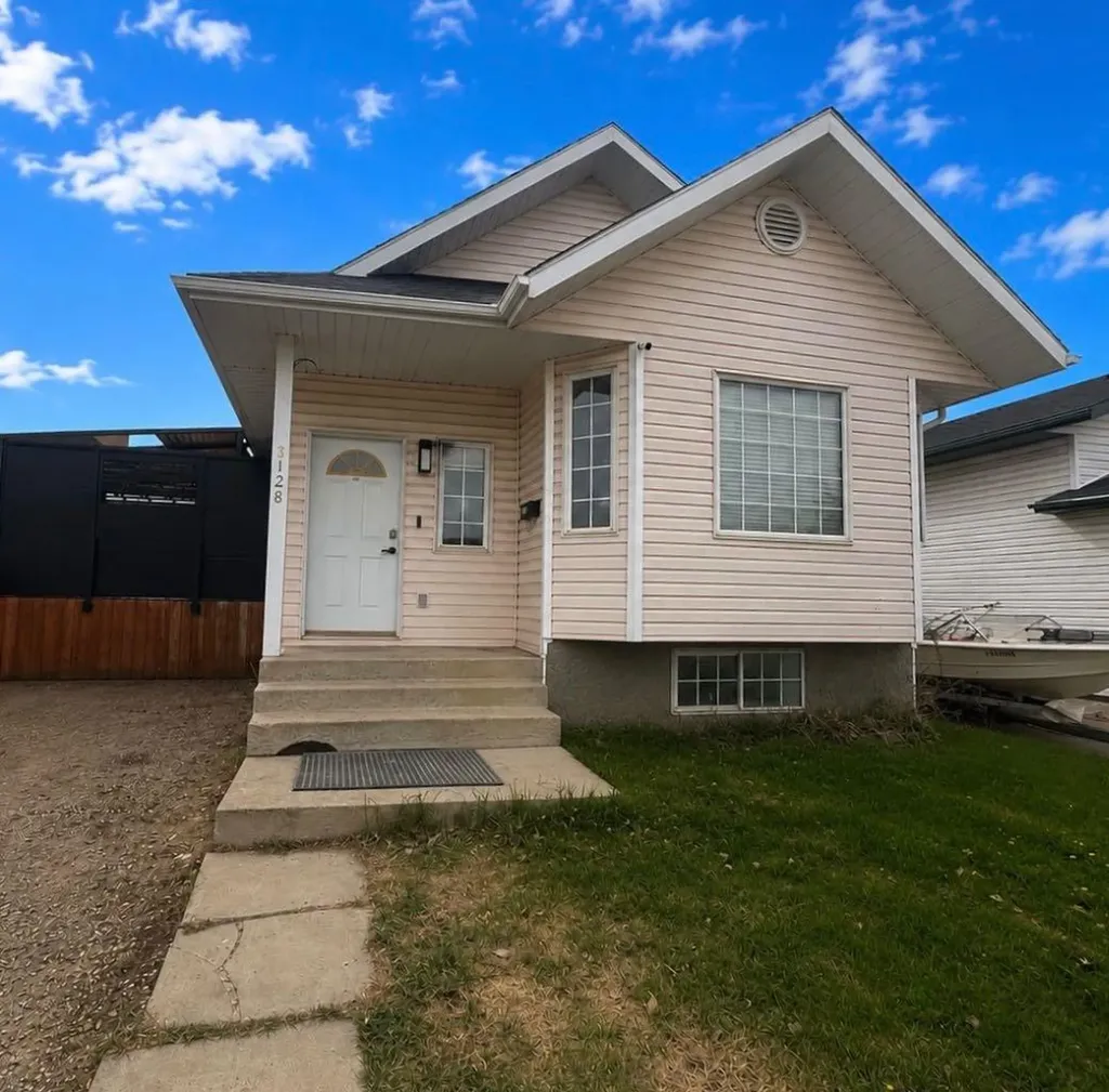 8128 95 Street Grande Prairie AB T8V 7G3