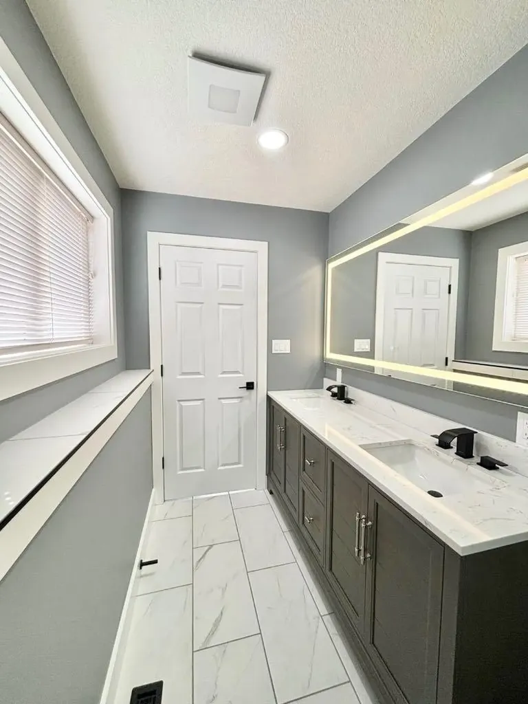 8128 95 Street Grande Prairie AB T8V 7G3
