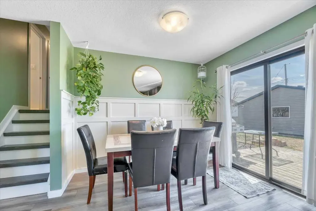 334 Lausen Place Carseland AB T0J 0M0