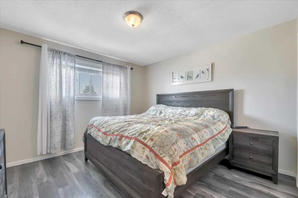 334 Lausen Place Carseland AB T0J 0M0