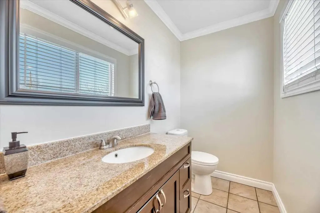 334 Lausen Place Carseland AB T0J 0M0