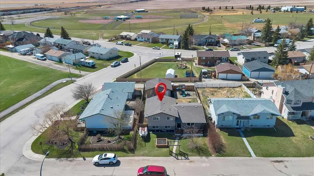 334 Lausen Place Carseland AB T0J 0M0
