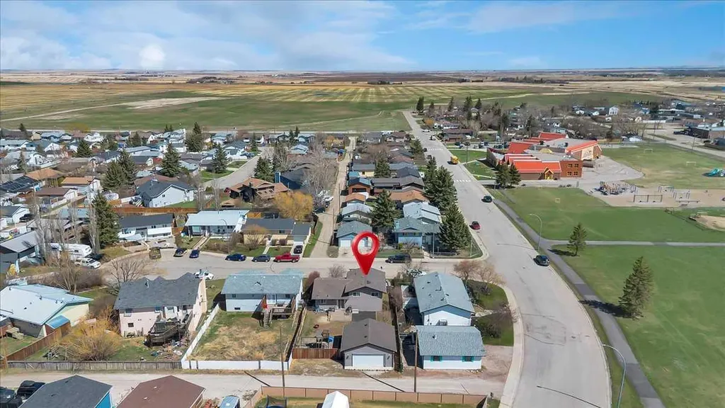 334 Lausen Place Carseland AB T0J 0M0