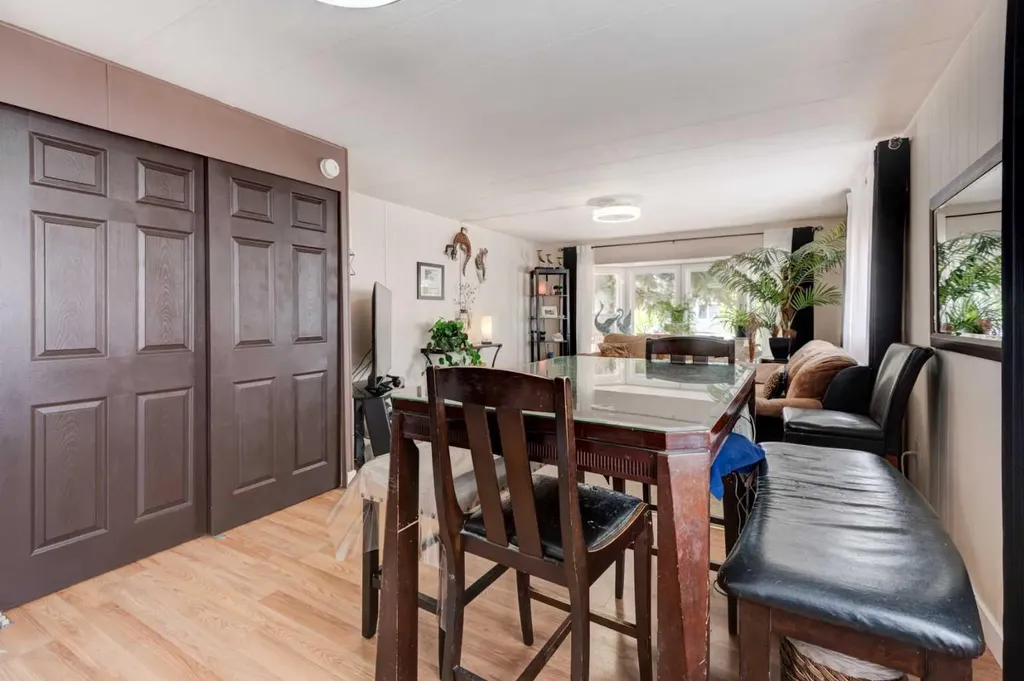 829 Bayview Road Strathmore AB T1P 1E1