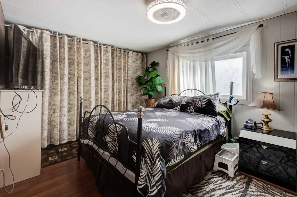 829 Bayview Road Strathmore AB T1P 1E1