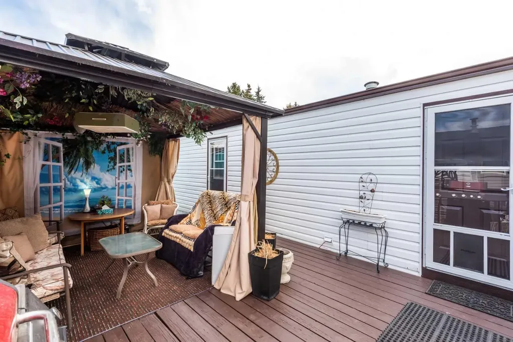 829 Bayview Road Strathmore AB T1P 1E1