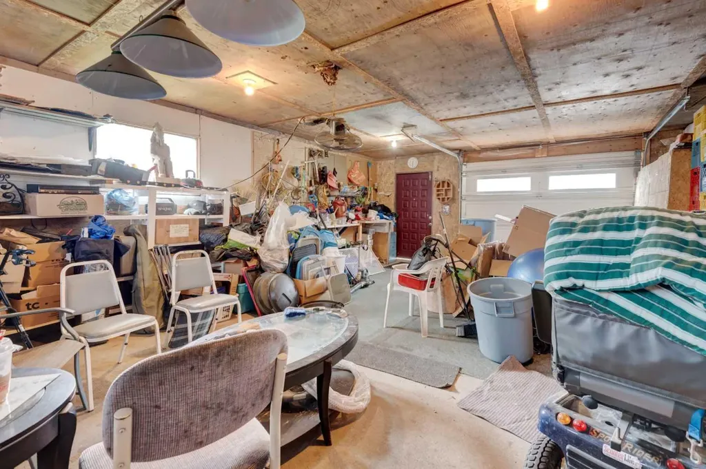 829 Bayview Road Strathmore AB T1P 1E1