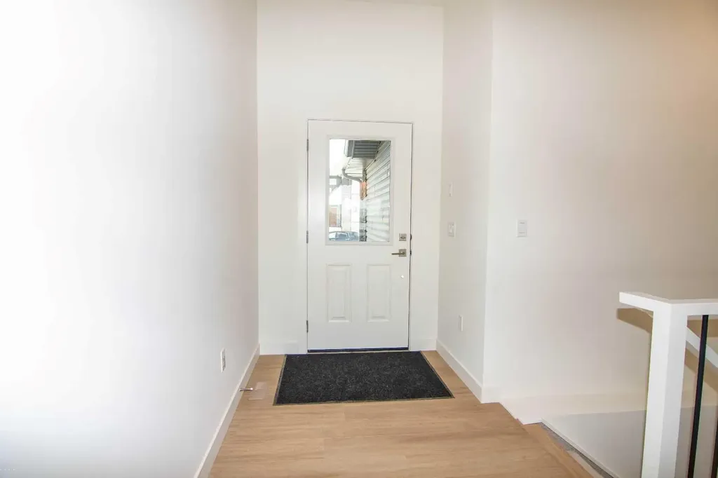31 Wolf Crescent Okotoks AB T1S 5V1