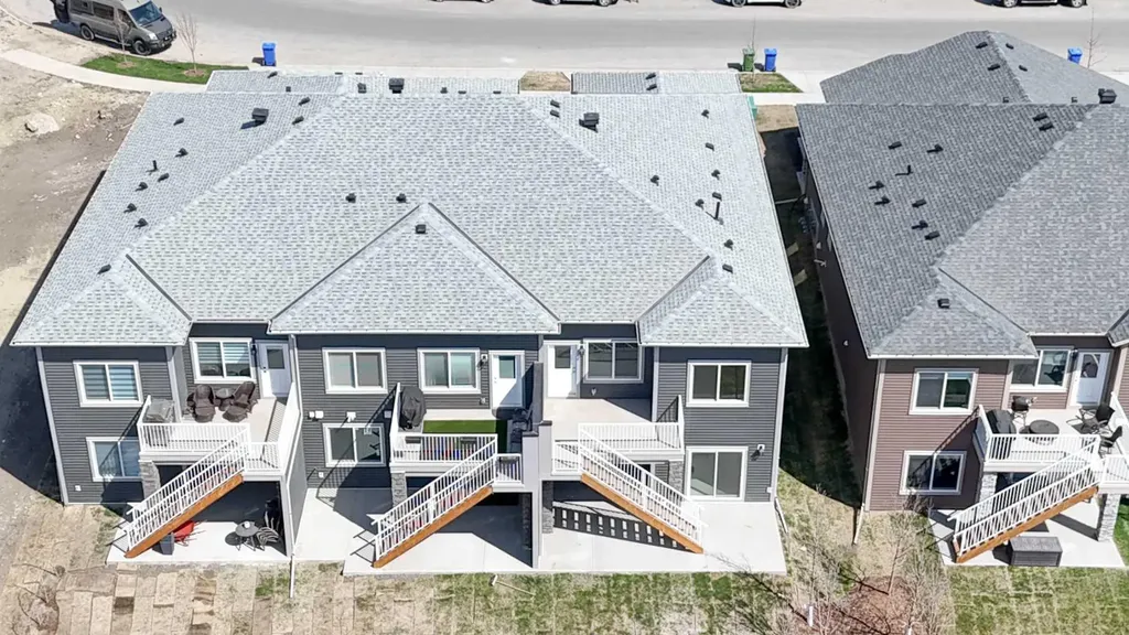 31 Wolf Crescent Okotoks AB T1S 5V1