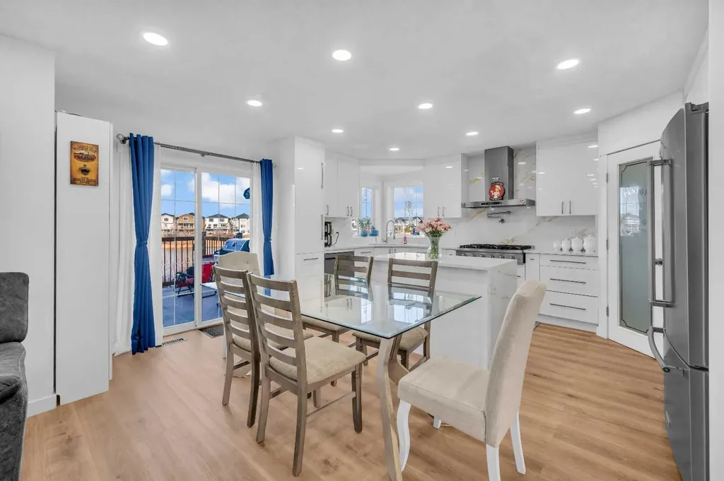 300 Taracove Estate Drive NE Calgary AB T3J4R5