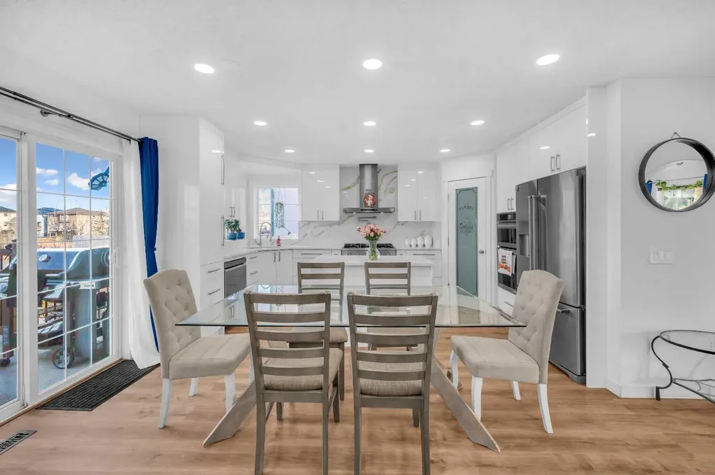 300 Taracove Estate Drive NE Calgary AB T3J4R5