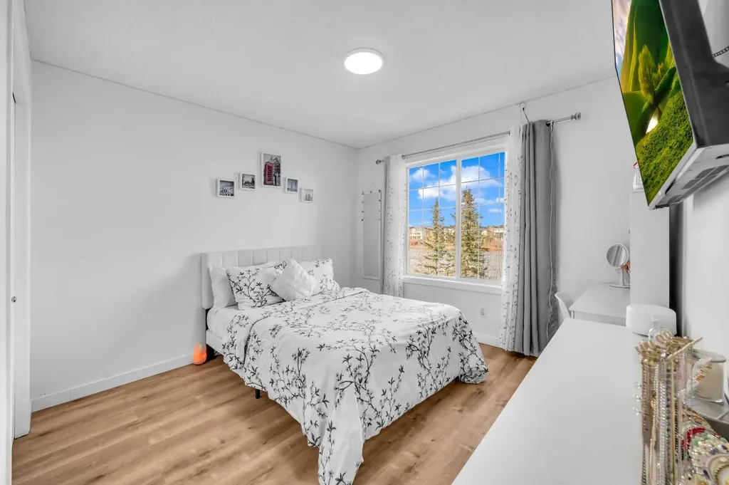 300 Taracove Estate Drive NE Calgary AB T3J4R5