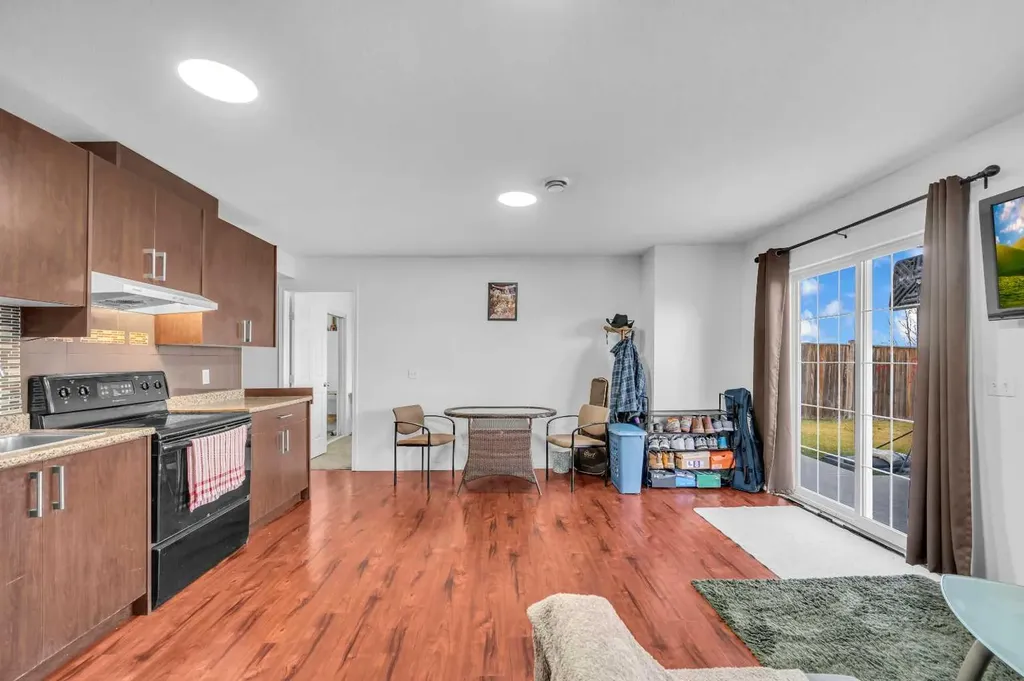 300 Taracove Estate Drive NE Calgary AB T3J4R5
