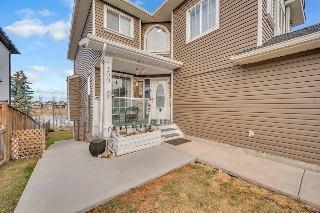 300 Taracove Estate Drive NE Calgary AB T3J4R5