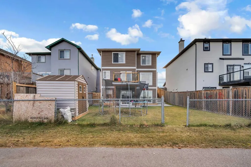 300 Taracove Estate Drive NE Calgary AB T3J4R5