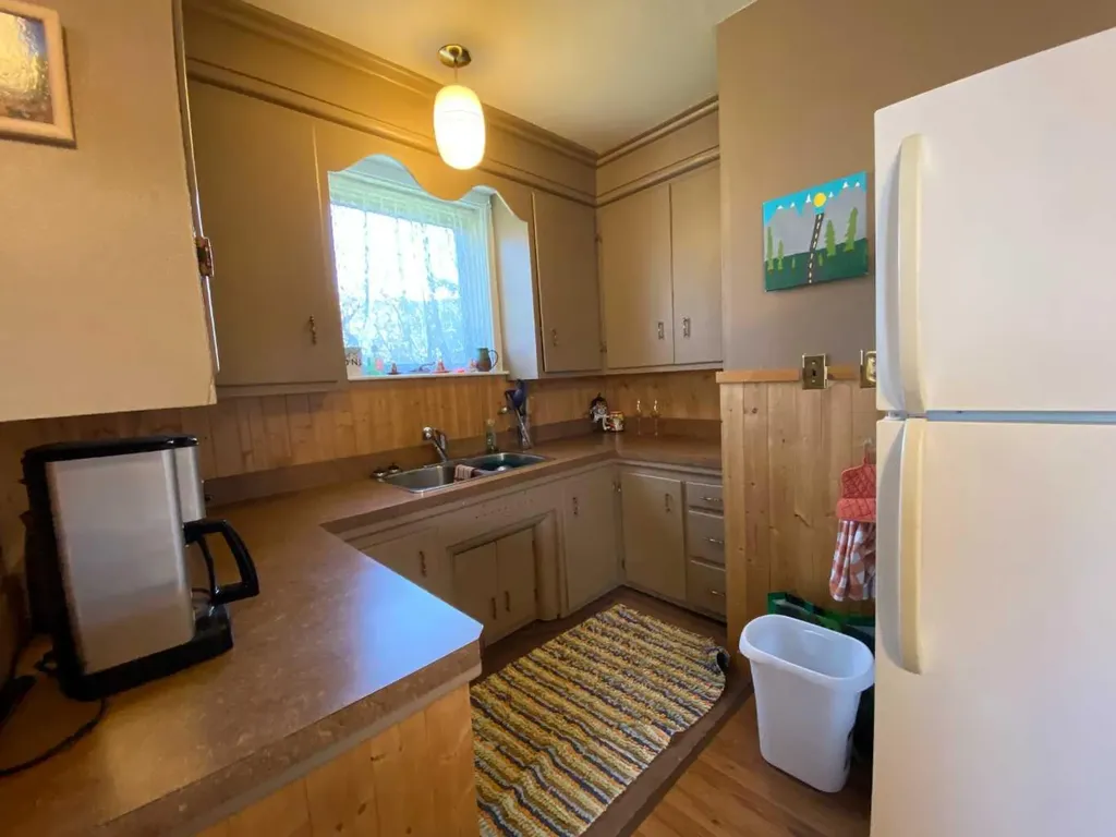 2314 215 Street Bellevue AB T0K 0C0