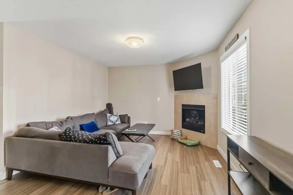 401 Athabasca Avenue Fort Mcmurray AB T9J0A1
