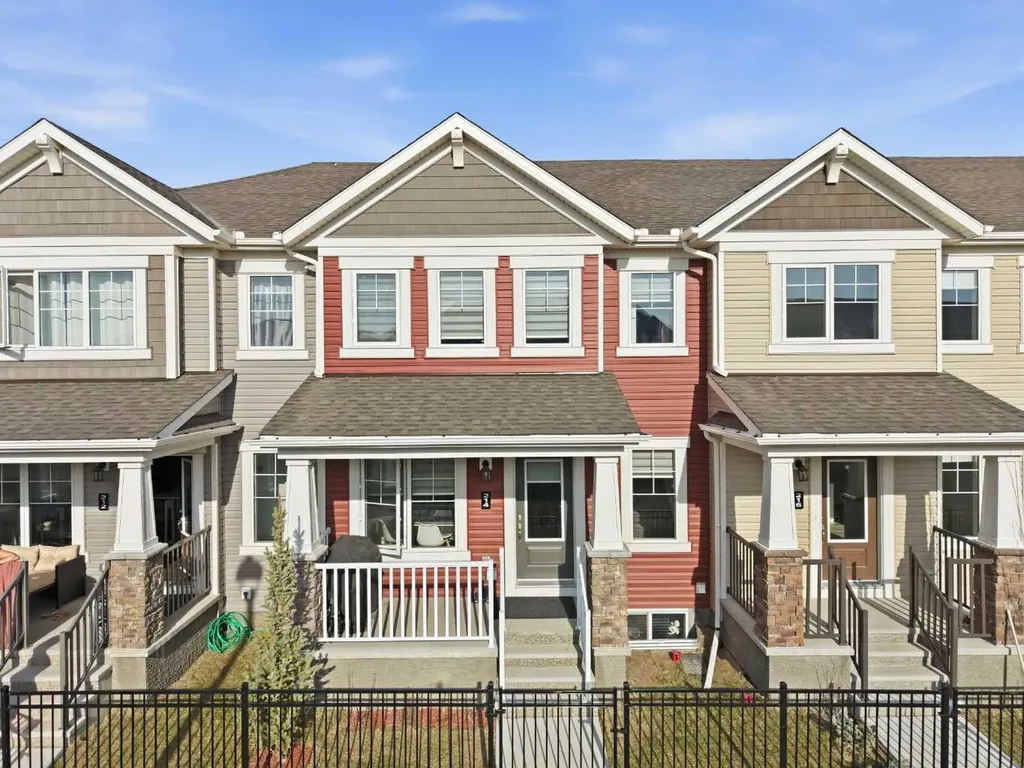 214 Windbury Lane SW Airdrie AB T4B 5J5