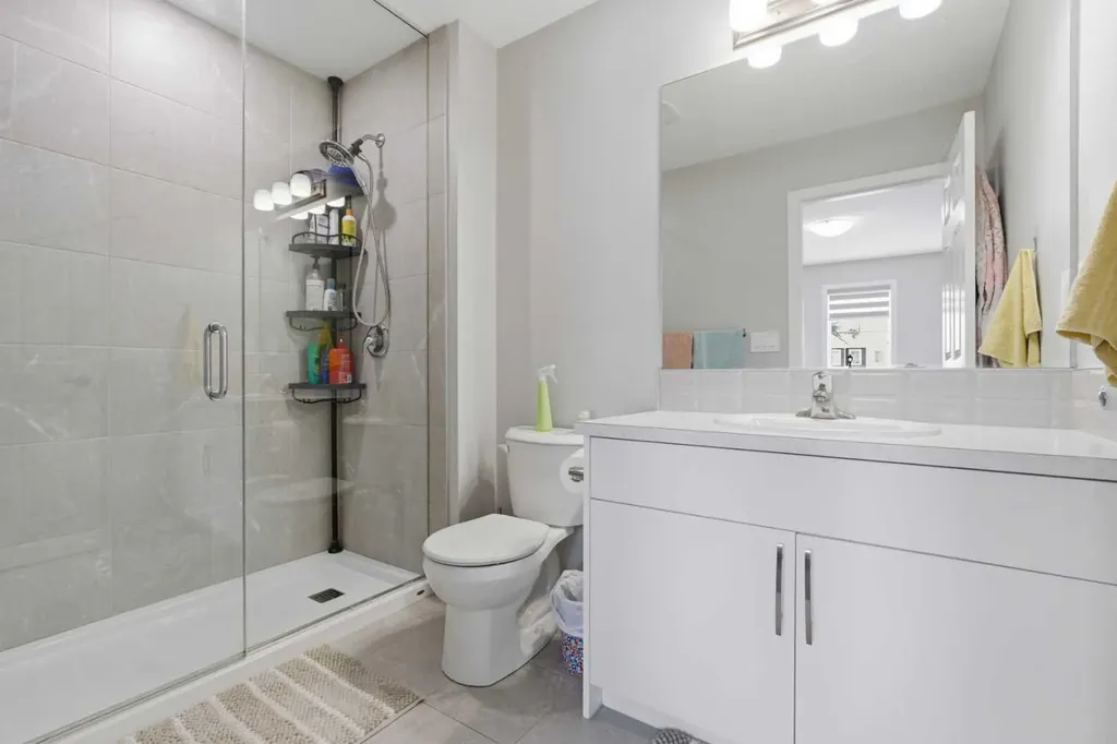 214 Windbury Lane SW Airdrie AB T4B 5J5