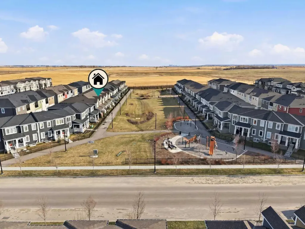 214 Windbury Lane SW Airdrie AB T4B 5J5
