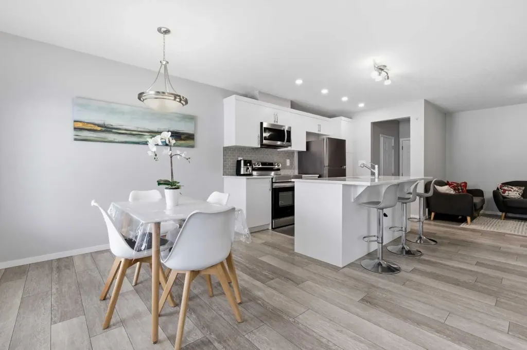 214 Windbury Lane SW Airdrie AB T4B 5J5