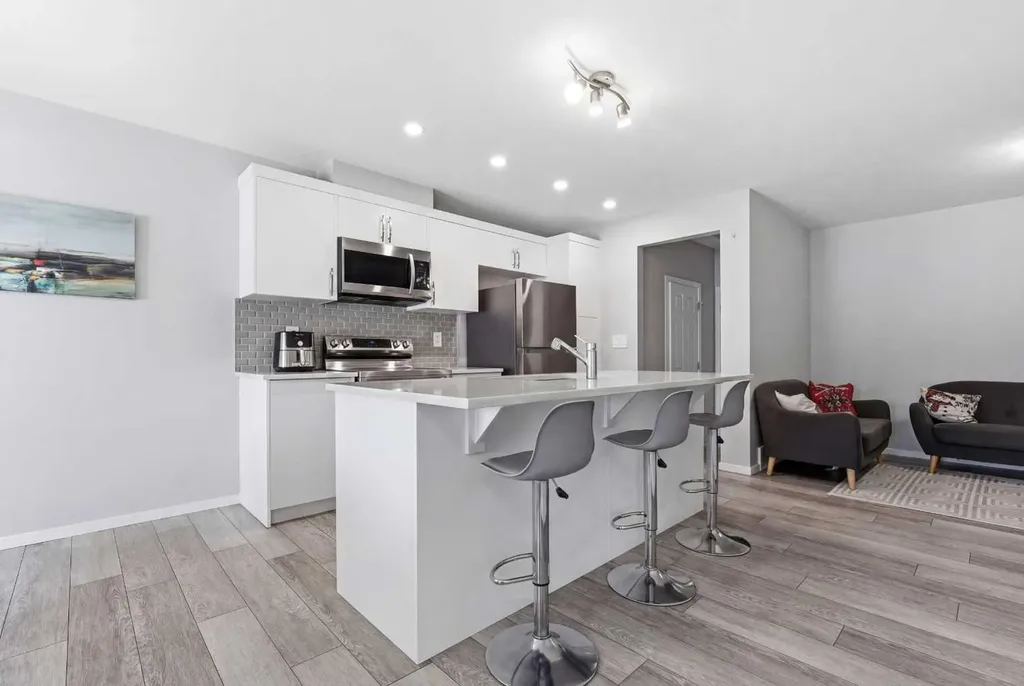 214 Windbury Lane SW Airdrie AB T4B 5J5