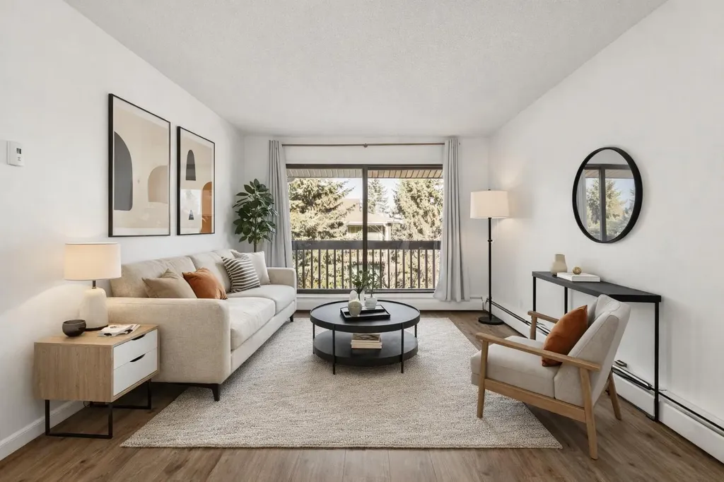 366 94 Avenue SE Calgary AB T2J 5P1