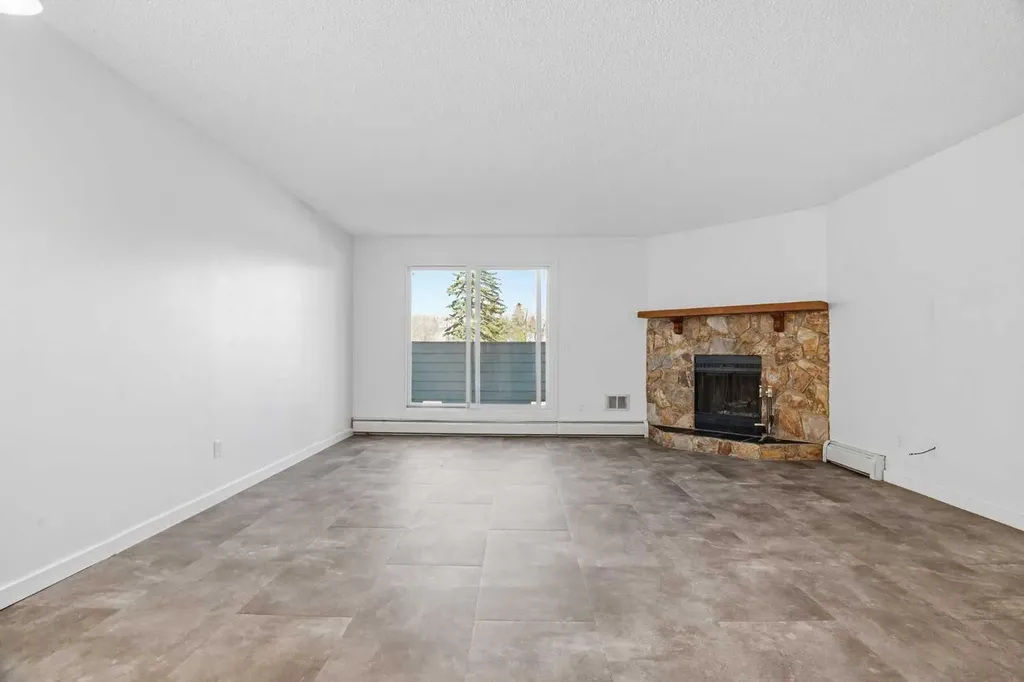 80 Glamis Drive SW Calgary AB T3A6T7
