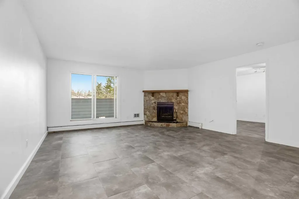 80 Glamis Drive SW Calgary AB T3A6T7