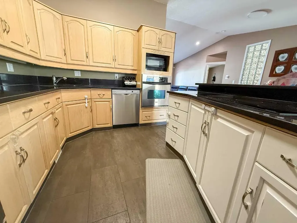 5 Blueberry Crescent Whitecourt AB T7S 1R2