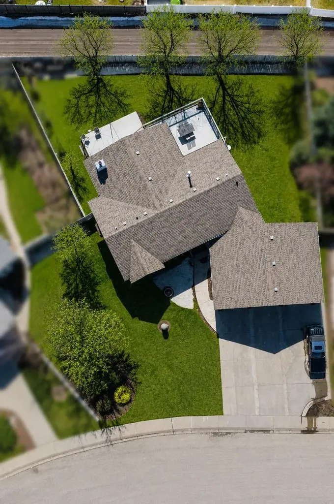5 Blueberry Crescent Whitecourt AB T7S 1R2