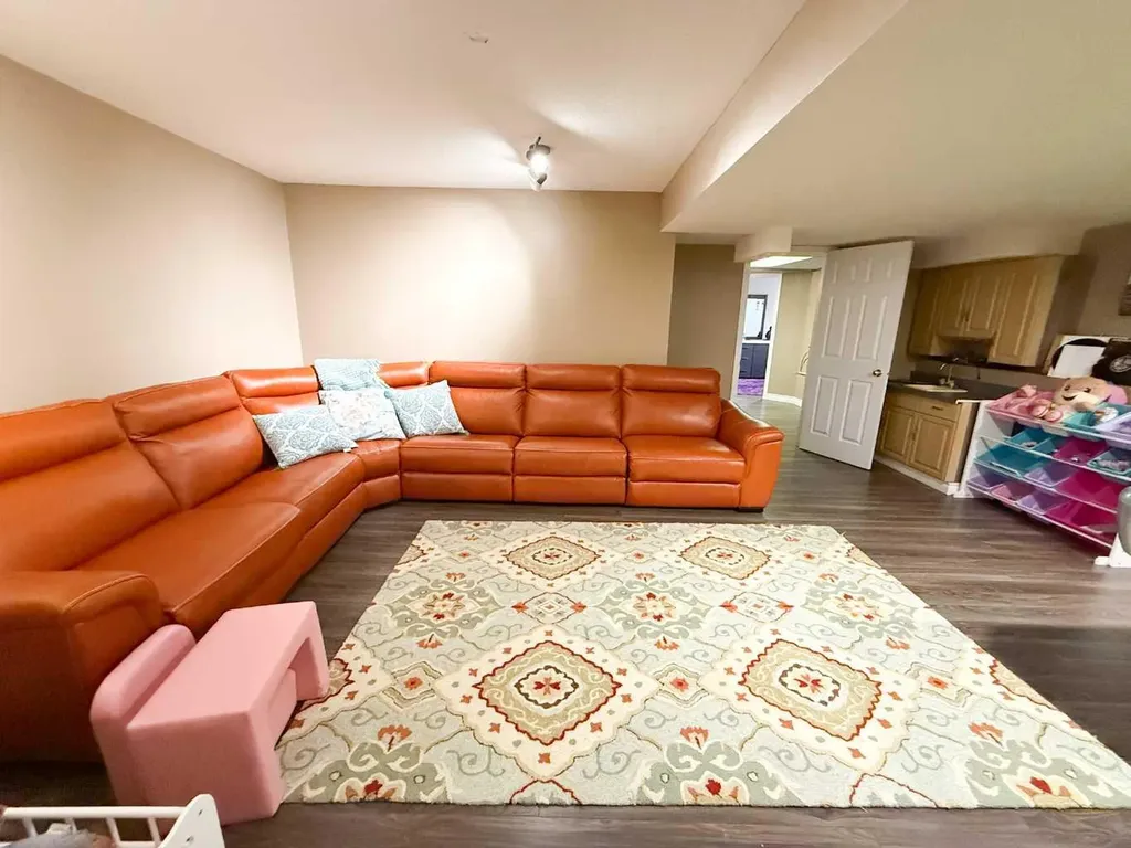 5 Blueberry Crescent Whitecourt AB T7S 1R2