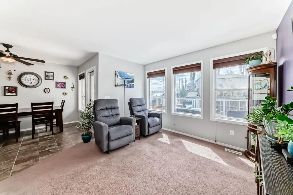 70 Jensen Place Red Deer AB T4P0G2