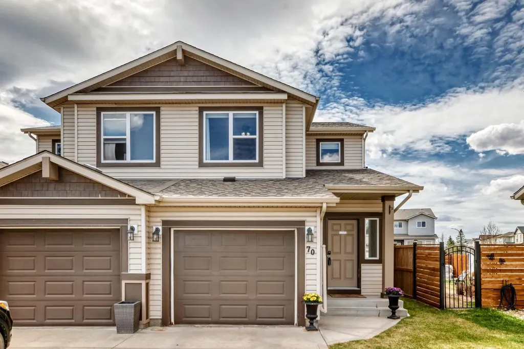 70 Jensen Place Red Deer AB T4P0G2