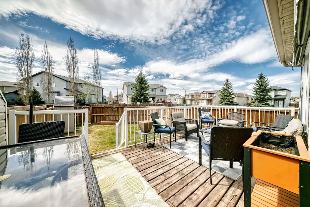 70 Jensen Place Red Deer AB T4P0G2